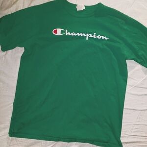 Champion tee shirt large green